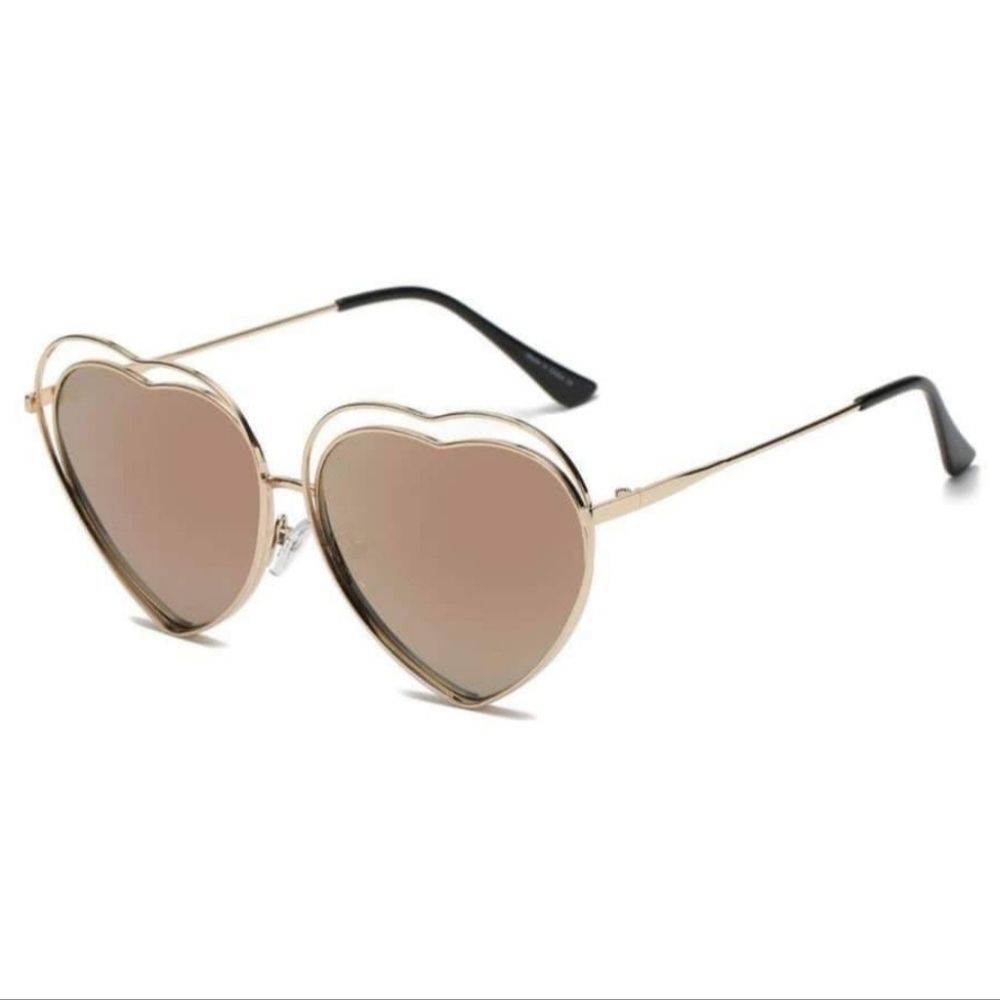 NEW GOLD HEART METAL SUNGLASSES